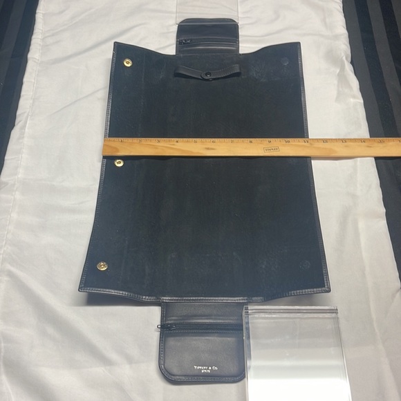 Tiffany & Co. Leather Travel Tie Case. Tie pictured is not included. - Picture 4 of 11